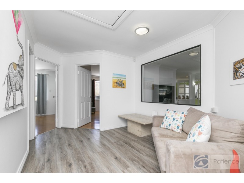 33 Rio Marina Way, Mindarie WA 6030