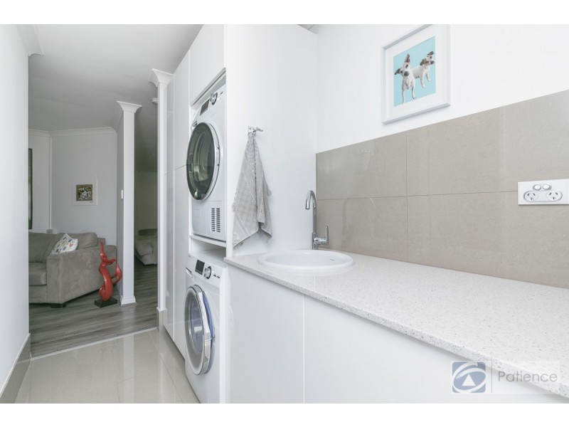 33 Rio Marina Way, Mindarie WA 6030