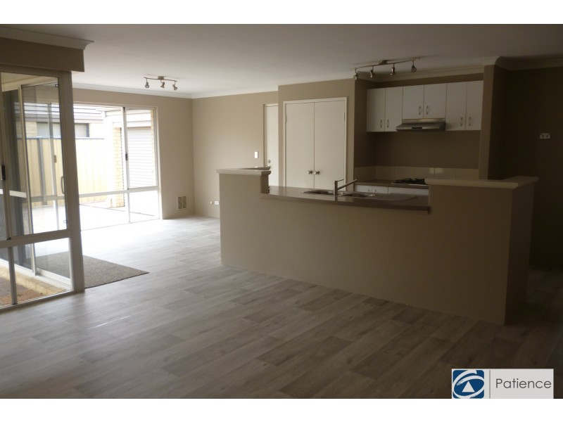 14 Tibicen Road, Tapping WA 6065