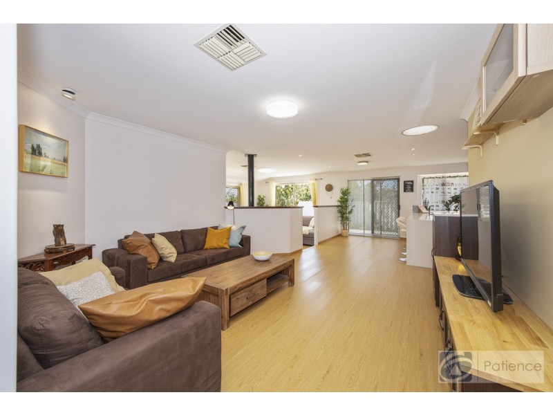 19 Muirfield Way, Joondalup WA 6027