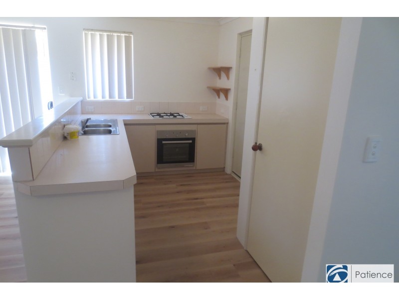 39 Frond Circuit, Banksia Grove WA 6031