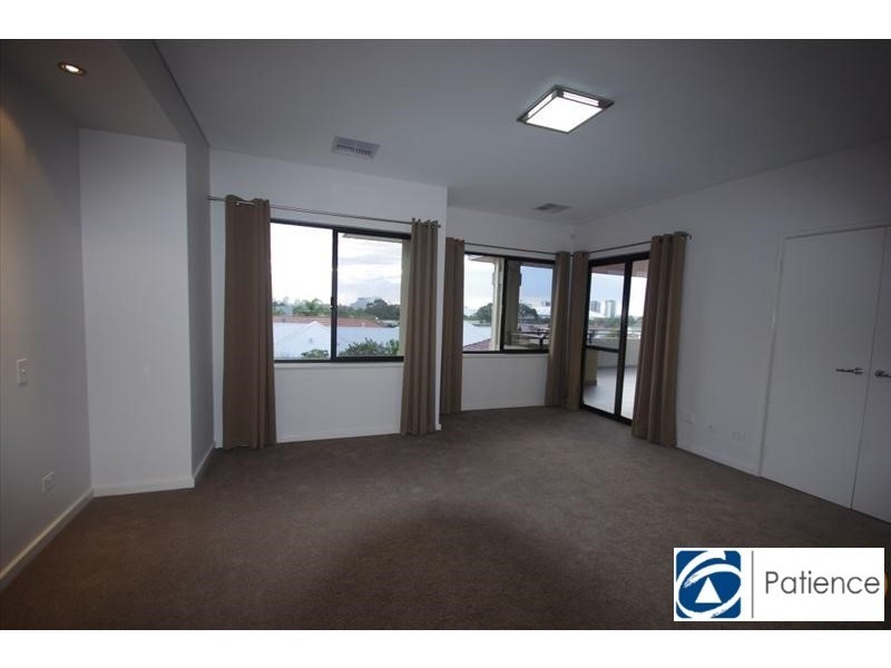 15B Cookham Road, Lathlain WA 6100