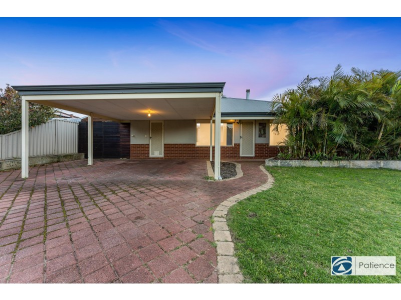 18 Canopy Court, Banksia Grove WA 6031