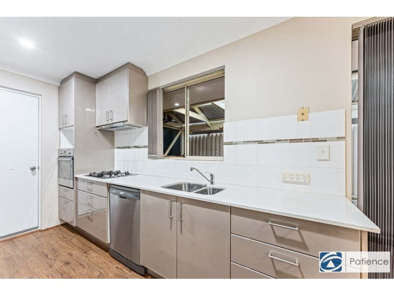 18 Canopy Court, Banksia Grove WA 6031