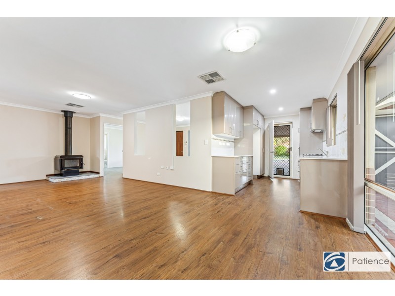 18 Canopy Court, Banksia Grove WA 6031