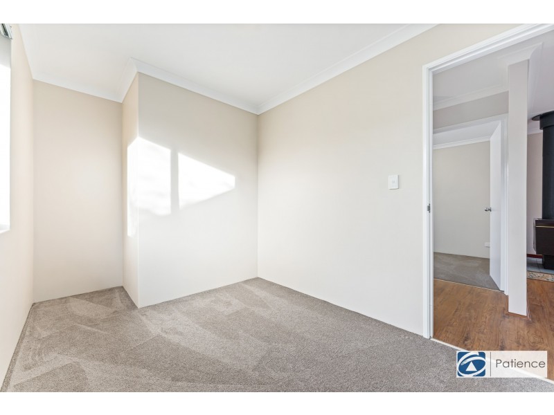 18 Canopy Court, Banksia Grove WA 6031