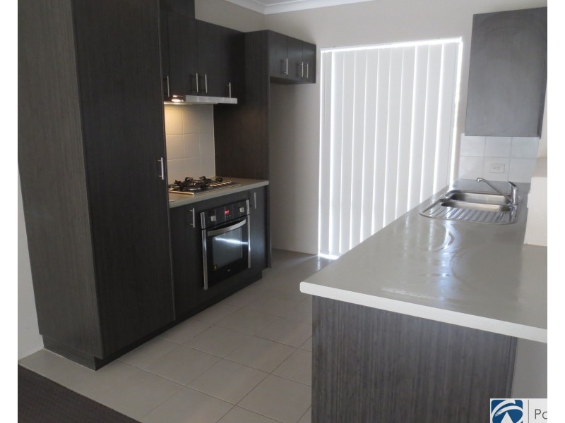 22 Nashville Loop, Currambine WA 6028