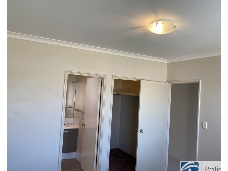 16 Capitol Turn, Clarkson WA 6030