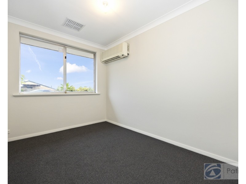 9 Flotilla Drive, Heathridge WA 6027