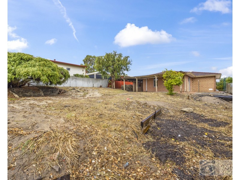 9 Flotilla Drive, Heathridge WA 6027