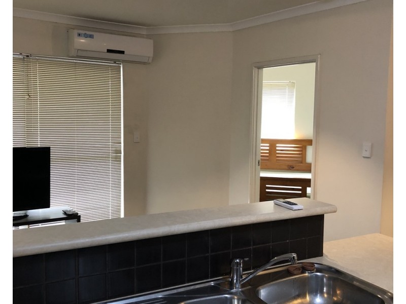 13/22 Grand Boulevard, Joondalup WA 6027