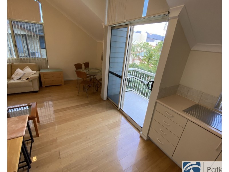 2b Archway Street, Joondalup WA 6027
