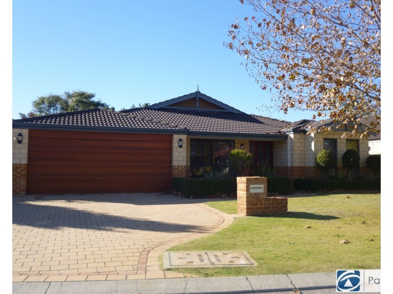 25 Minjah Circuit, Carramar WA 6031