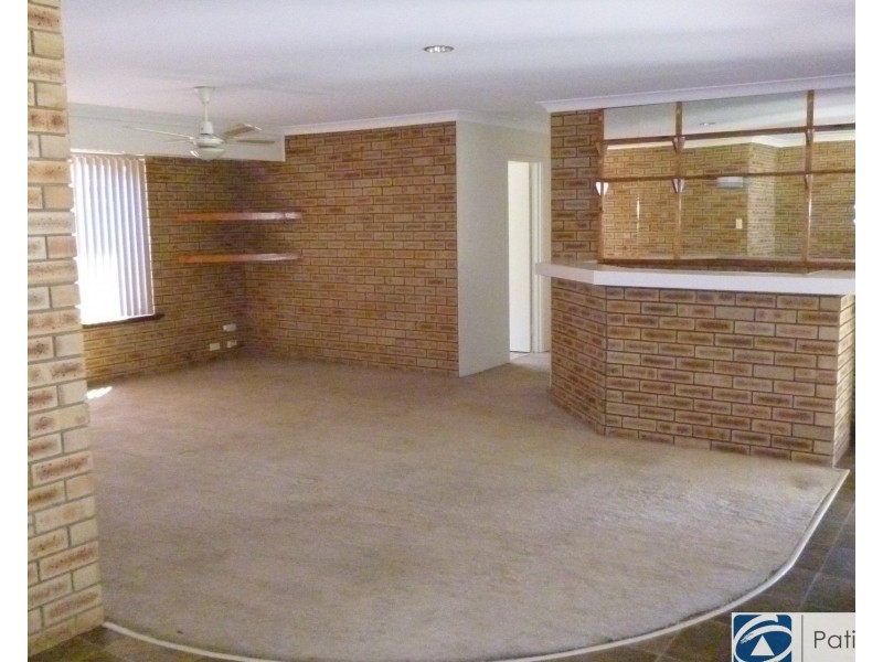 16 De Young Road, Craigie WA 6025