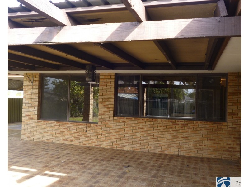 16 De Young Road, Craigie WA 6025