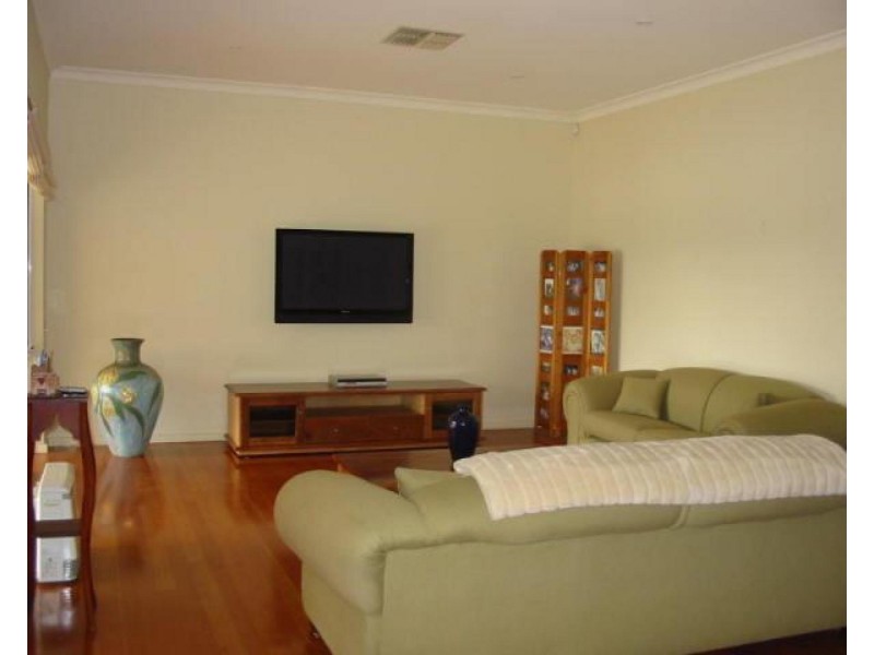 23 Alta Laguna, Ballajura WA 6066