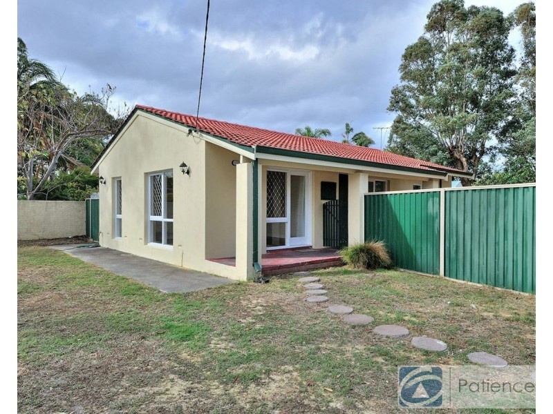 15 Sefton Avenue, Viveash WA 6056