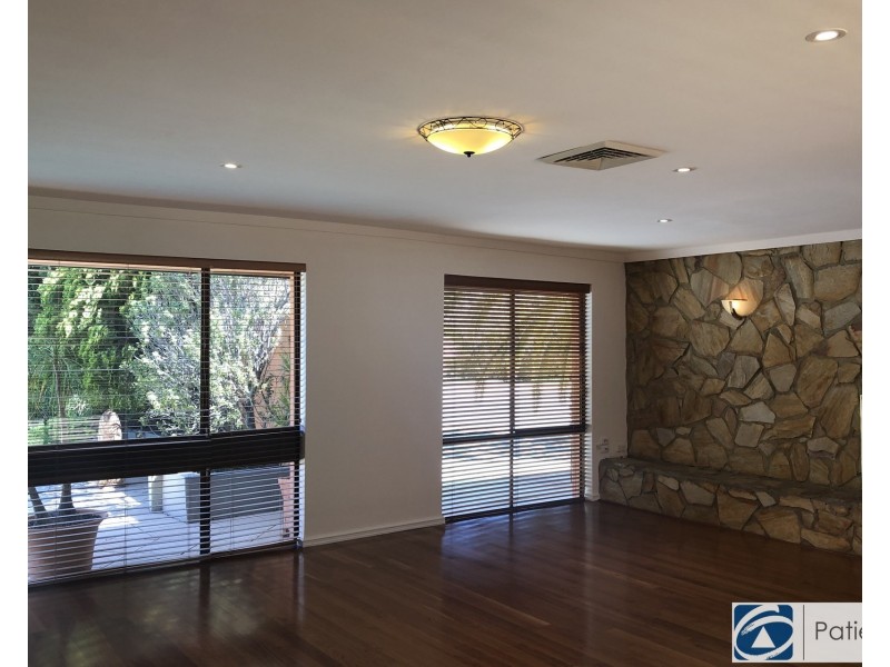241 Camberwarra Drive, Craigie WA 6025