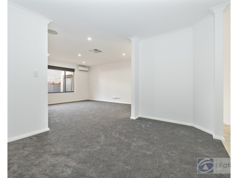 12 Dorado Beach Crescent, Connolly WA 6027