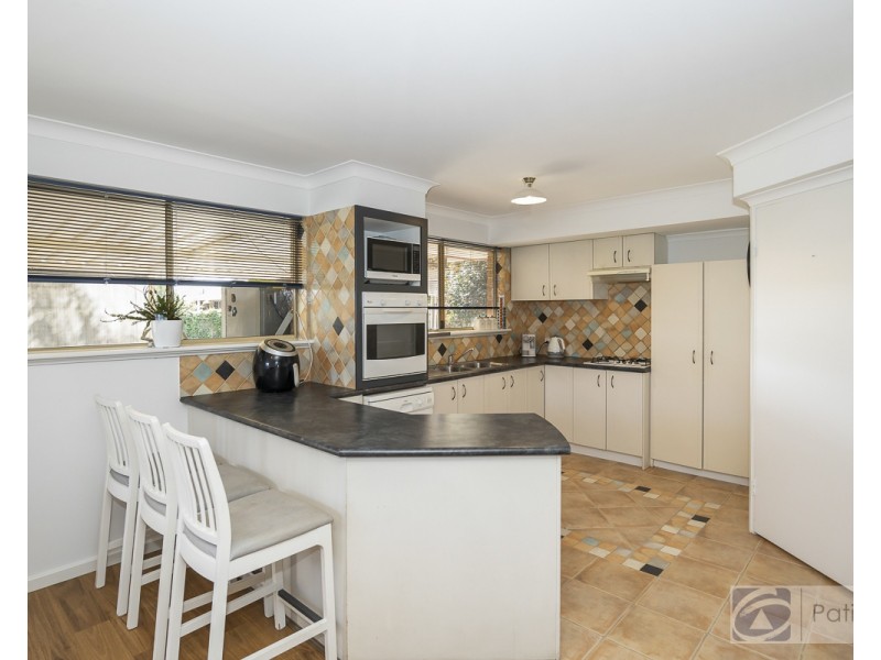 16 Manyarra Turn, Joondalup WA 6027