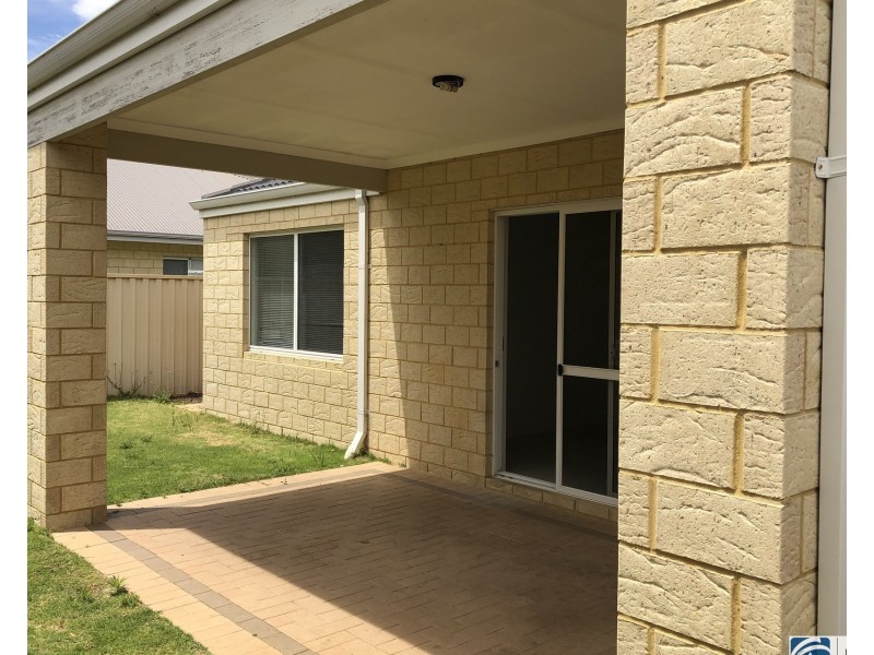 26 Windermere Chase, Butler WA 6036