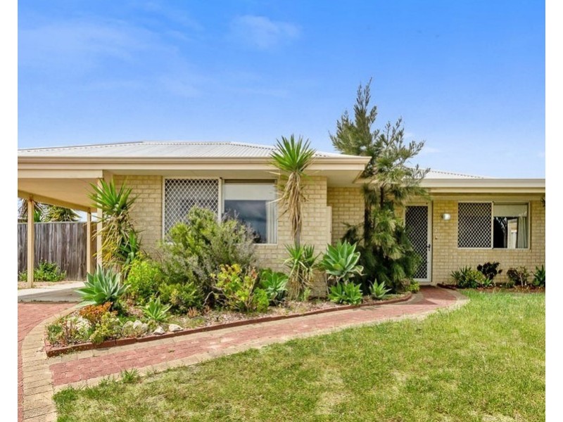 2 Christian Circle, Quinns Rocks WA 6030