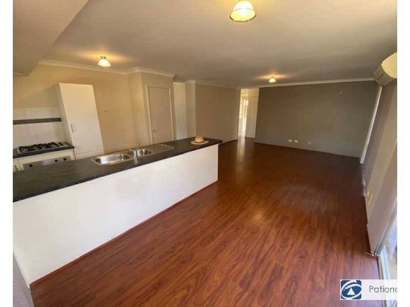 2 Christian Circle, Quinns Rocks WA 6030