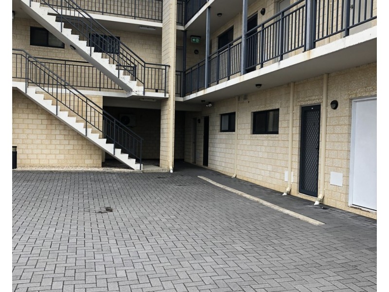 13/22 Grand Boulevard, Joondalup WA 6027