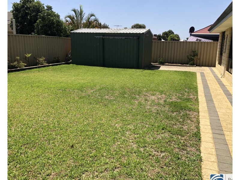 23 Champaigne Drive, Tapping WA 6065