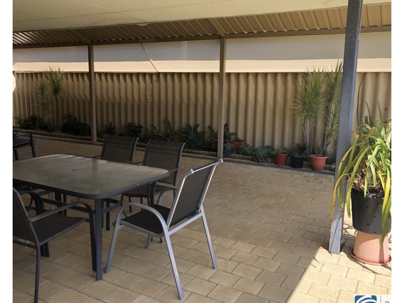 23 Champaigne Drive, Tapping WA 6065