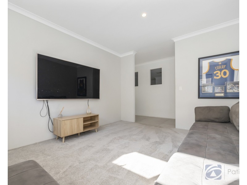 3 Denmark Loop, South Guildford WA 6055