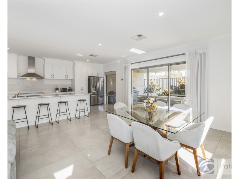 3 Denmark Loop, South Guildford WA 6055