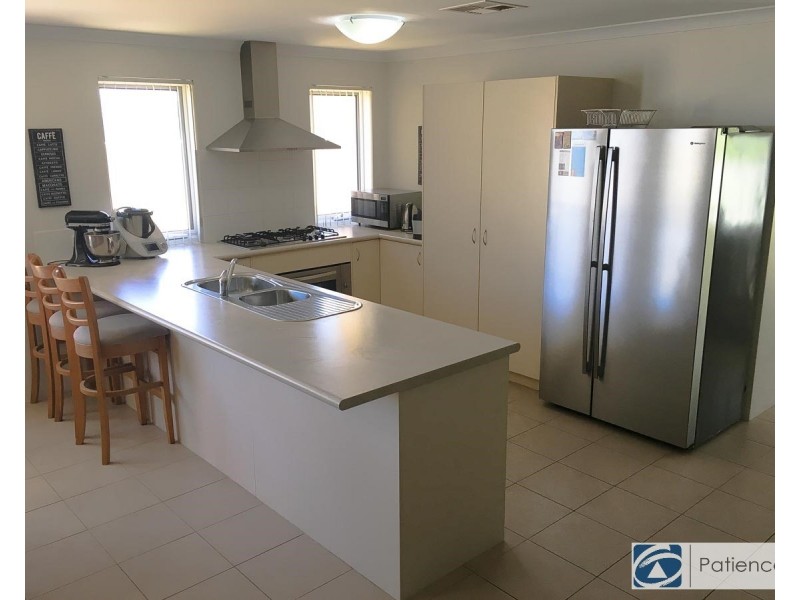 66 Waldburg Drive, Tapping WA 6065