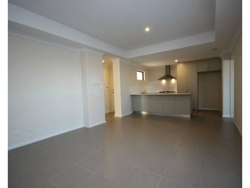 3/12 Wadhurst Street, Butler WA 6036