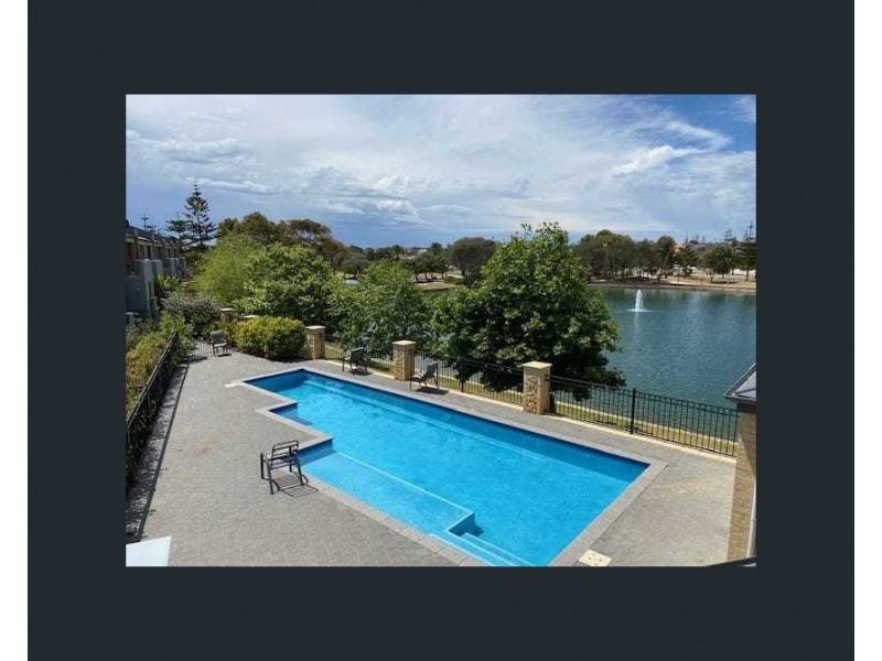 3/12 Wadhurst Street, Butler WA 6036