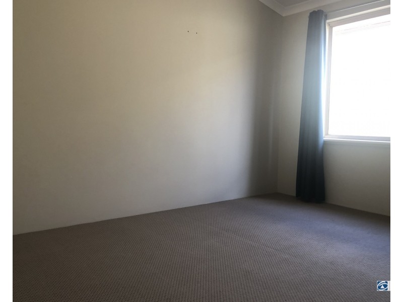 20 Roxburgh Circle, Kinross WA 6028
