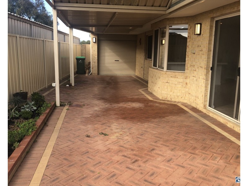 20 Roxburgh Circle, Kinross WA 6028