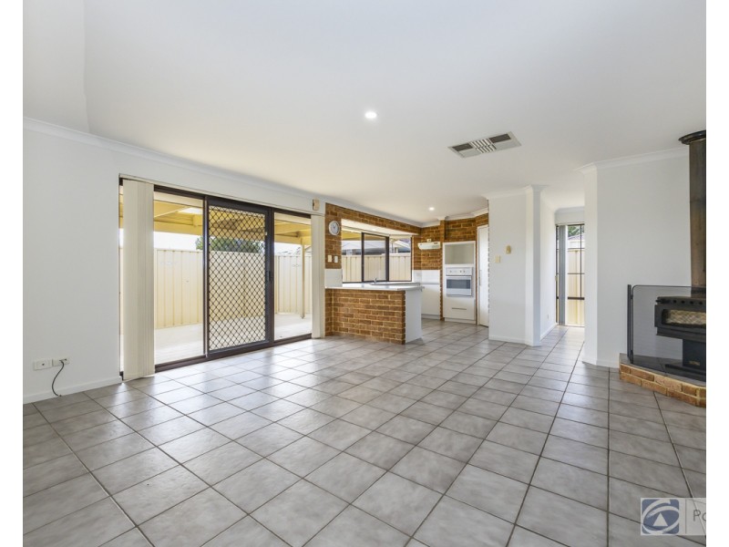 7 De Grey Court, Heathridge WA 6027
