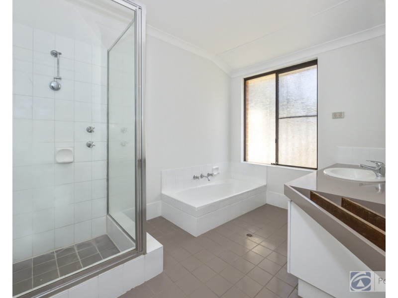 7 De Grey Court, Heathridge WA 6027