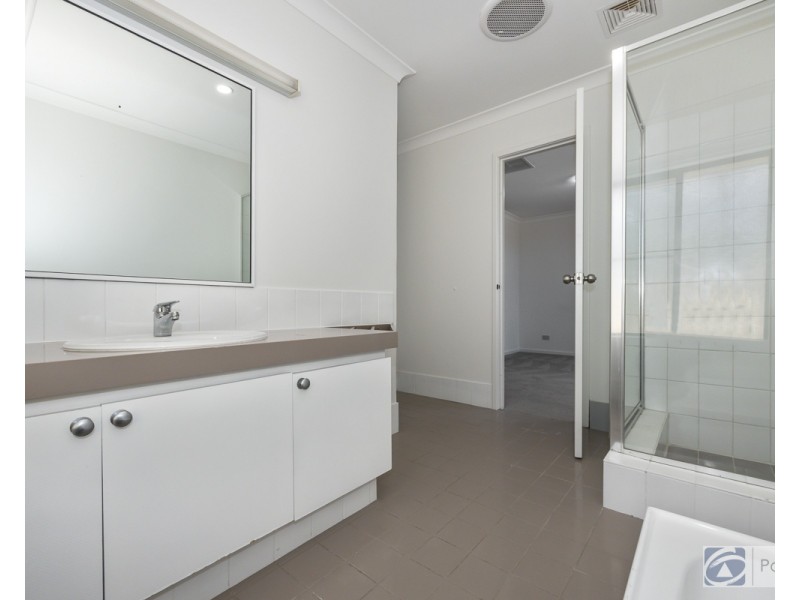 7 De Grey Court, Heathridge WA 6027