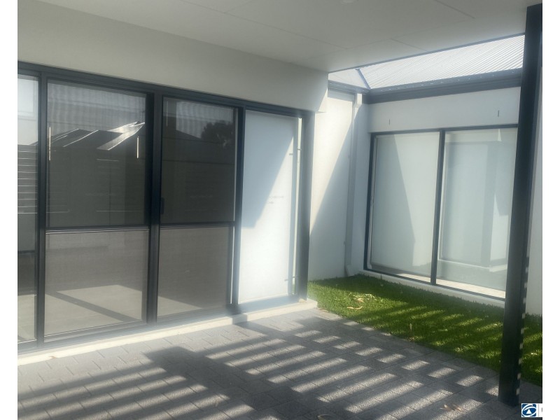 1/15 Burlos Court, Joondalup WA 6027