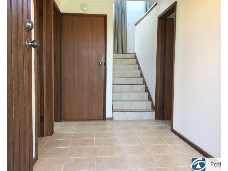 24A King Albert Road, Trigg WA 6029
