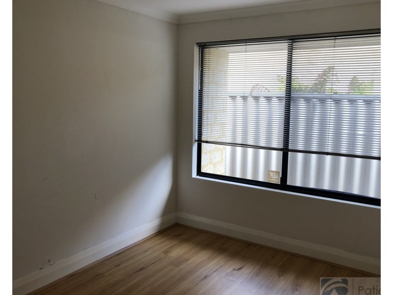 9 Kippilaw Loop, Carramar WA 6031