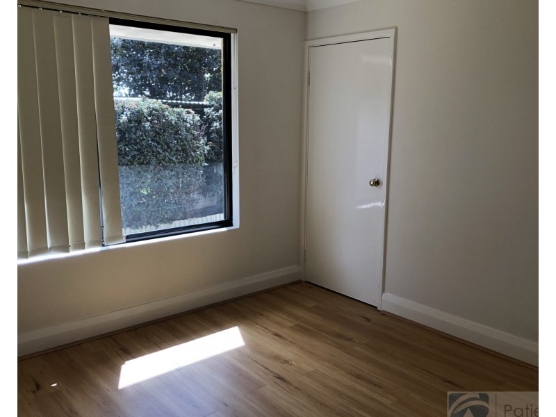 9 Kippilaw Loop, Carramar WA 6031