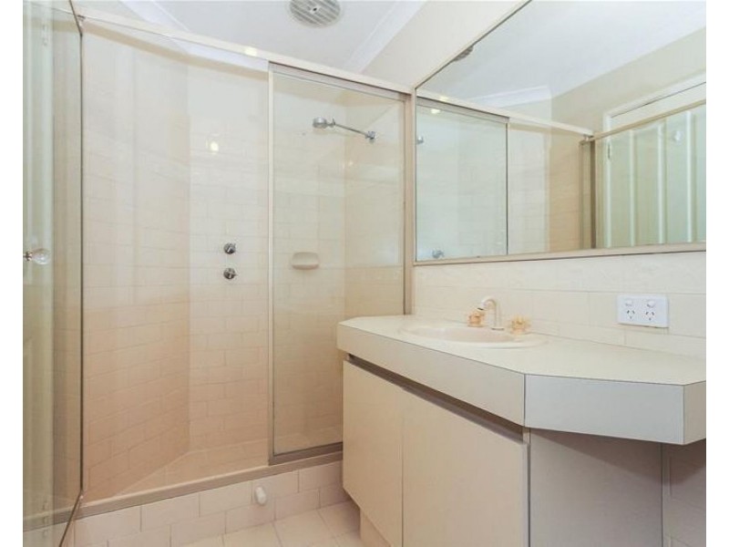 4 Akera Close, Hillarys WA 6025