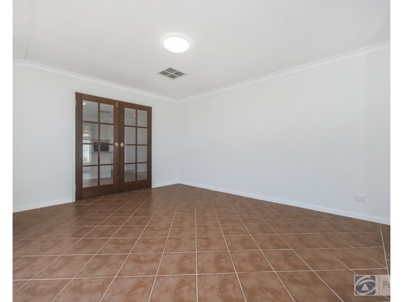57 San Lorenzo Boulevard, Ellenbrook WA 6069