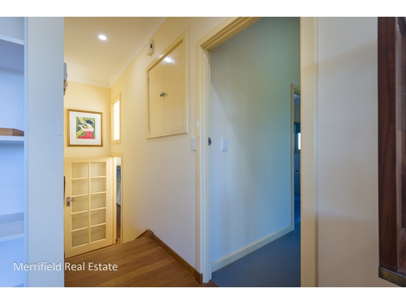 9 Griffiths Street, Collingwood Park WA 6330