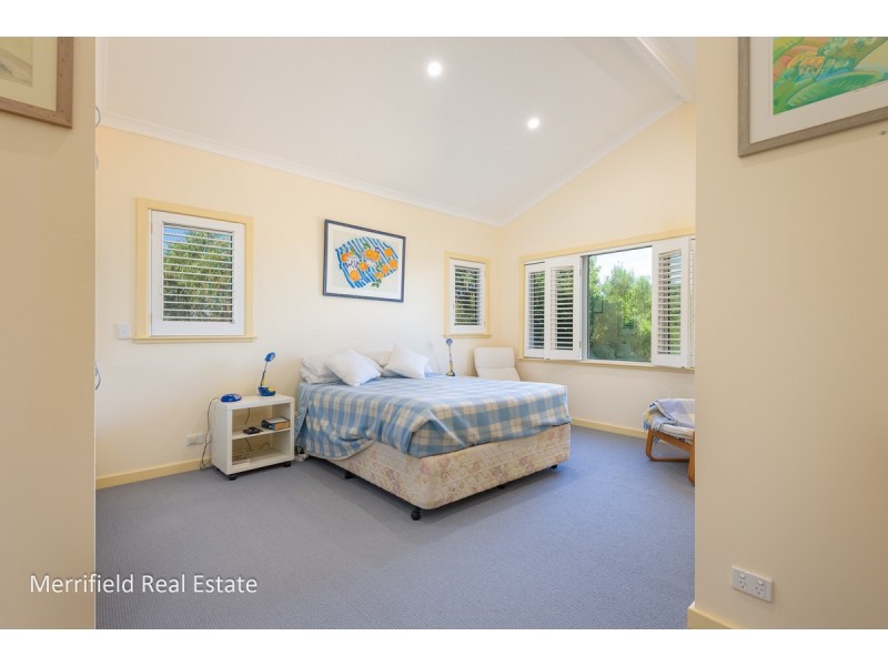 9 Griffiths Street, Collingwood Park WA 6330