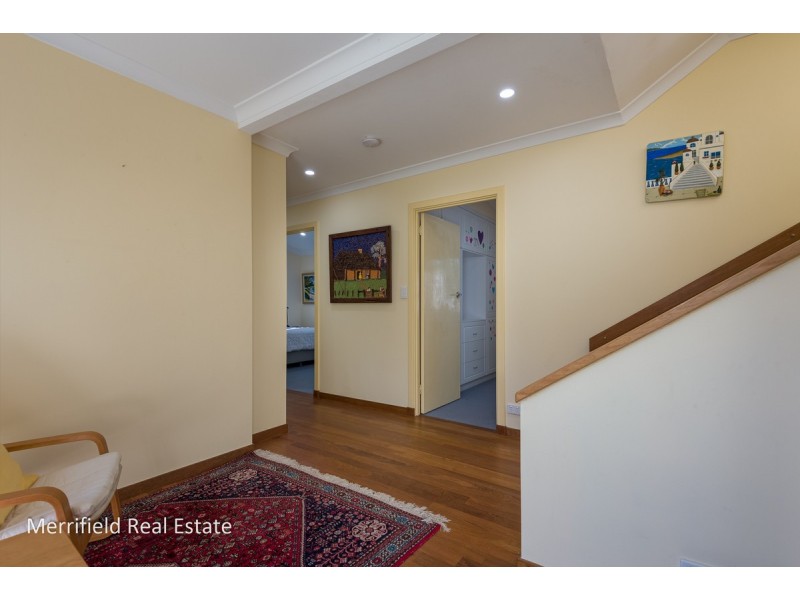 9 Griffiths Street, Collingwood Park WA 6330