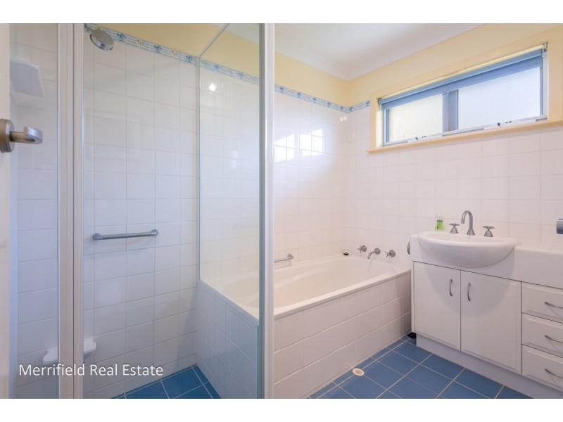 9 Griffiths Street, Collingwood Park WA 6330